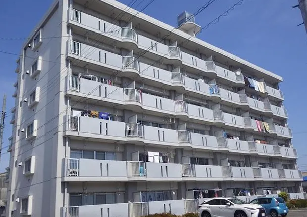 名南ビレッジの外観